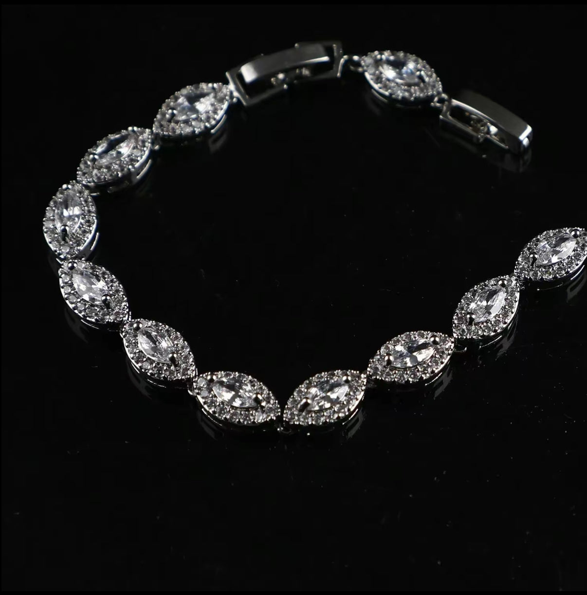 Angel Eyes Bracelet